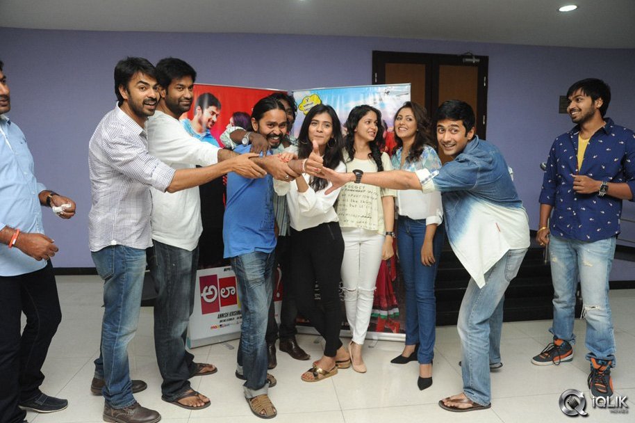 Celebs-at-Ala-Ela-Movie-Special-Show